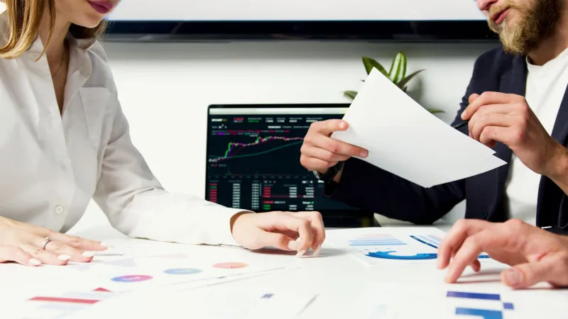 Finding the Edge When the Crowd Looks Away: Profiting from Off-Season and Niche Betting Markets